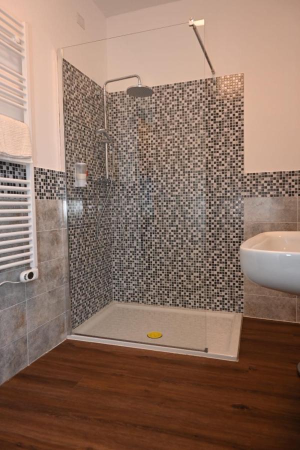 B&B Del Corso Castano Primo 外观 照片